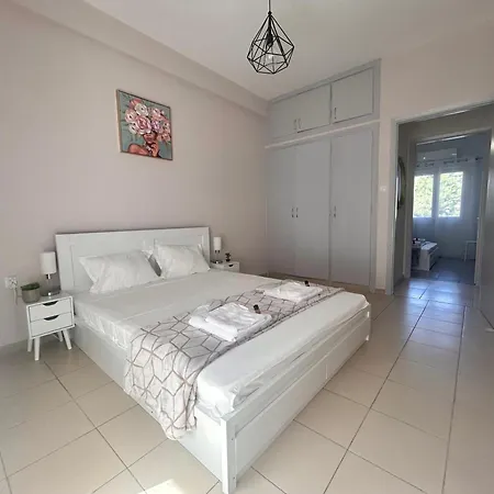 Apartment Aktis 3 Near Airport Artemida (Attica)