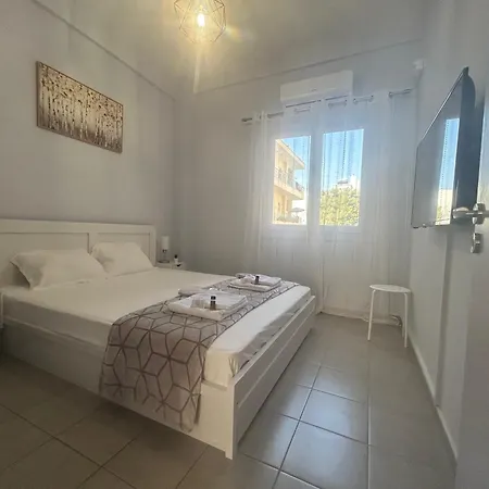 Aktis 3 Near Airport Apartment *