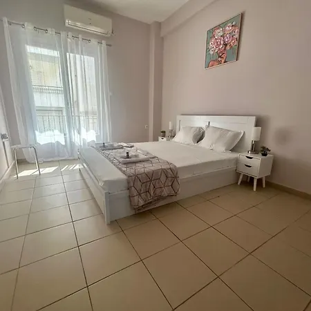 Apartment Aktis 3 Near Airport *